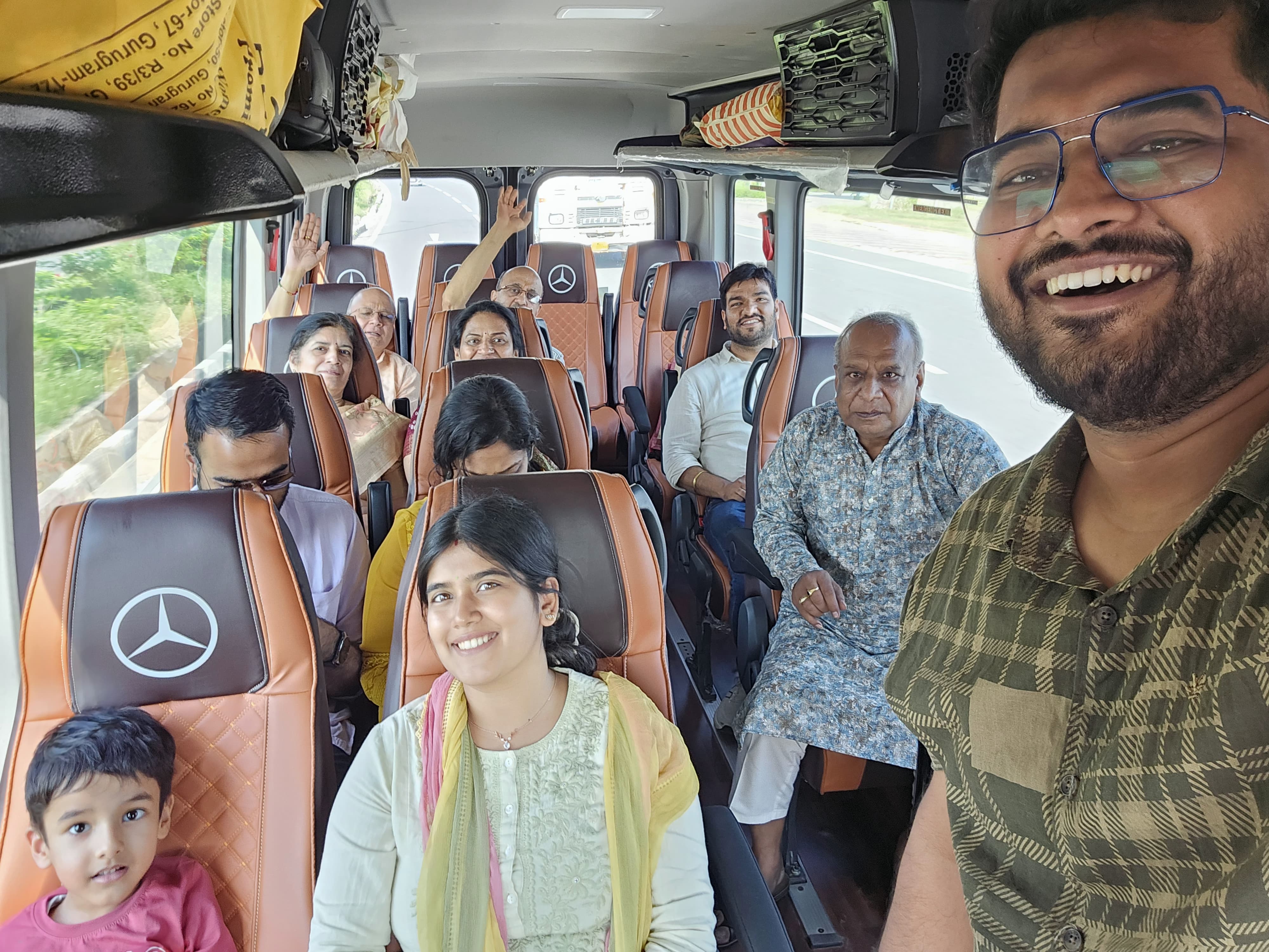 कार्यक्रम का दृश्य 24